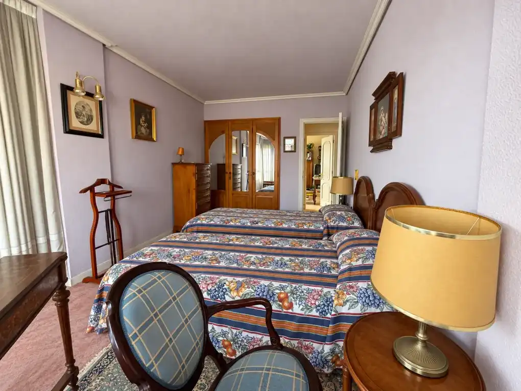 Flat with lift for sale in Avenida de los Castros, imagen 34
