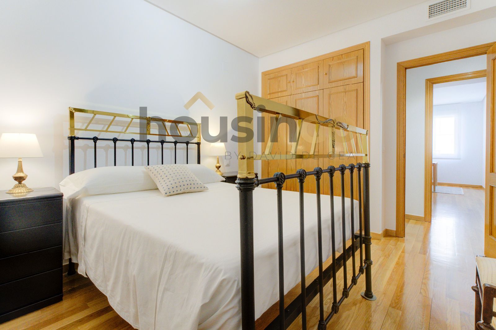 Bedroom of Flat for sale in  Madrid Capital  with Air Conditioner and Heating
