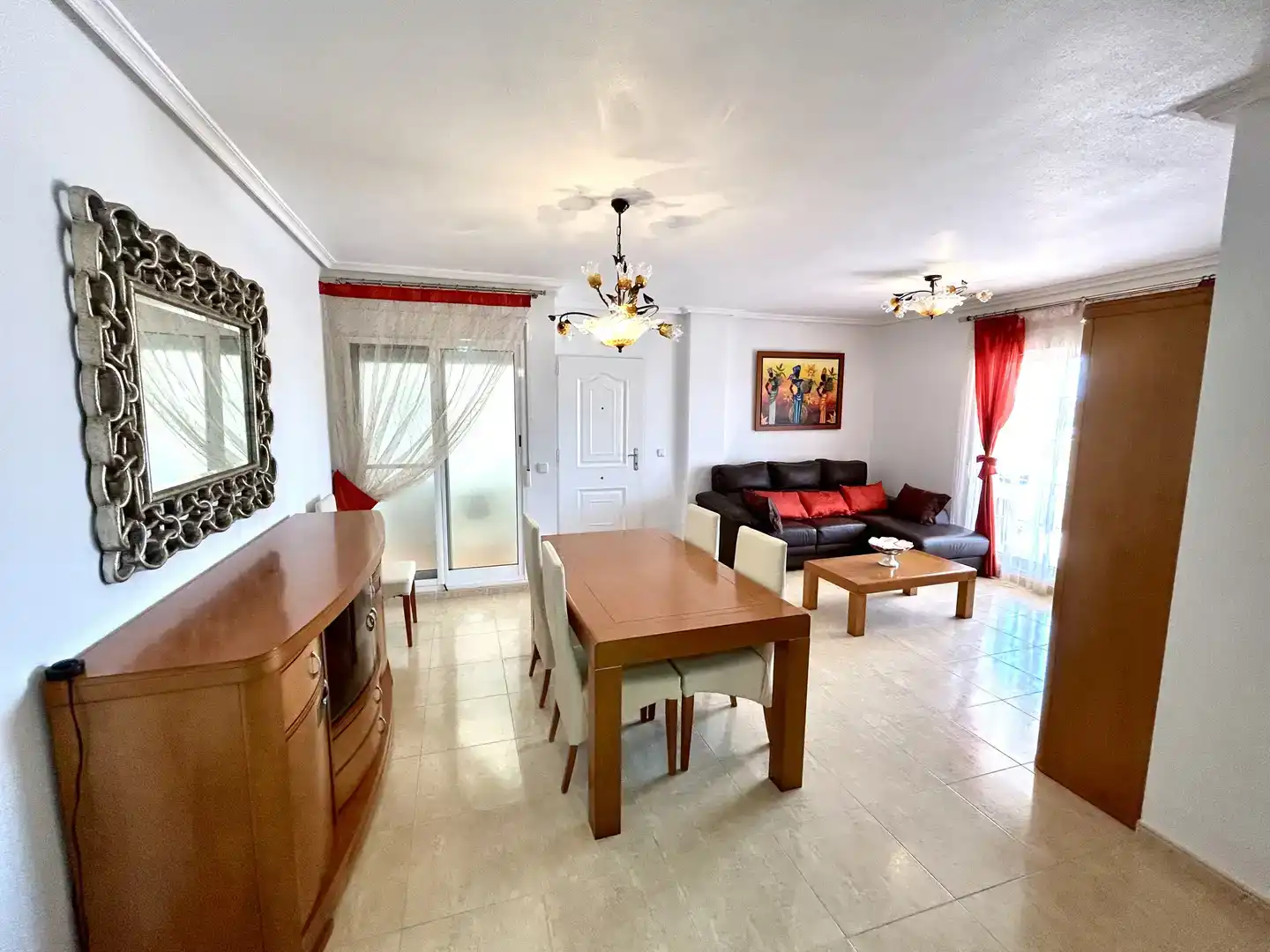 Sala d'estar de Planta baixa en venda en Águilas amb Aire condicionat, Piscina i Balcó