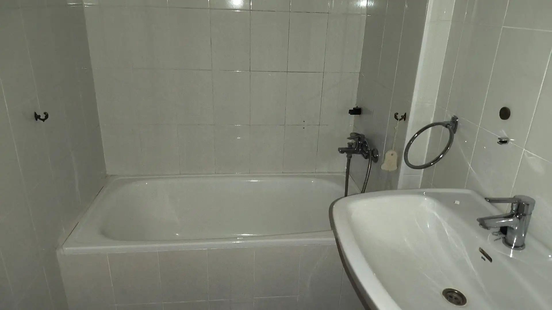 Bany de Pis en venda en Igualada amb Calefacció, Terrassa i Forn