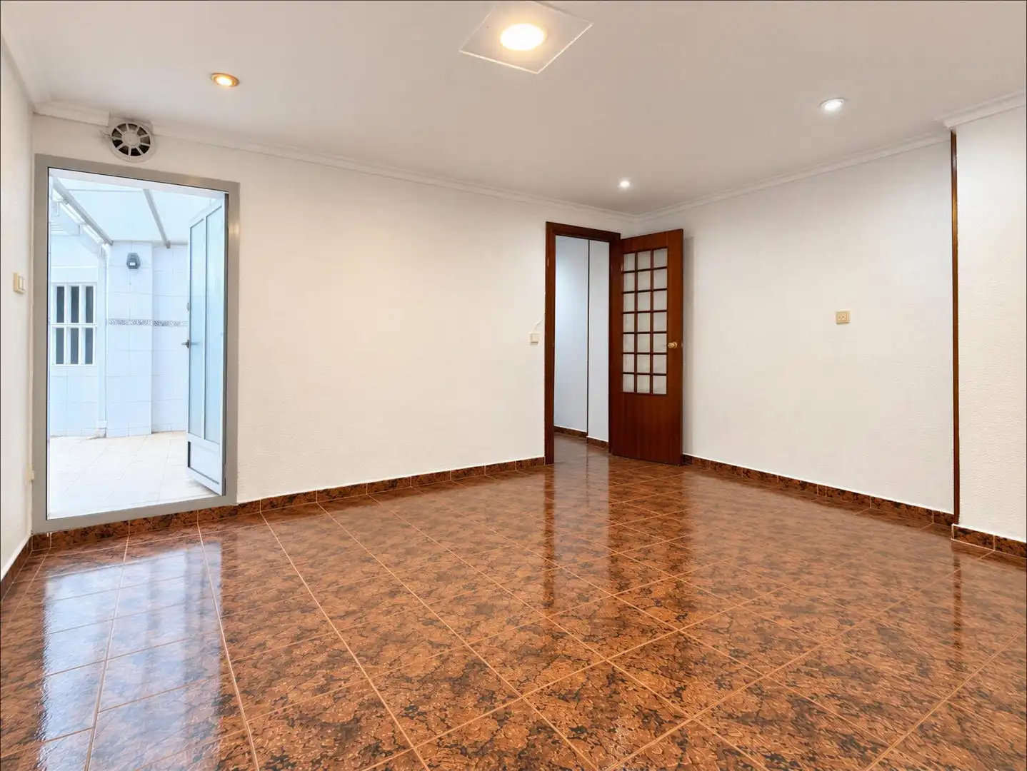 Erdgeschosswohnung mit Aufzug zum Verkauf in Casco Antiguo, imagen 30