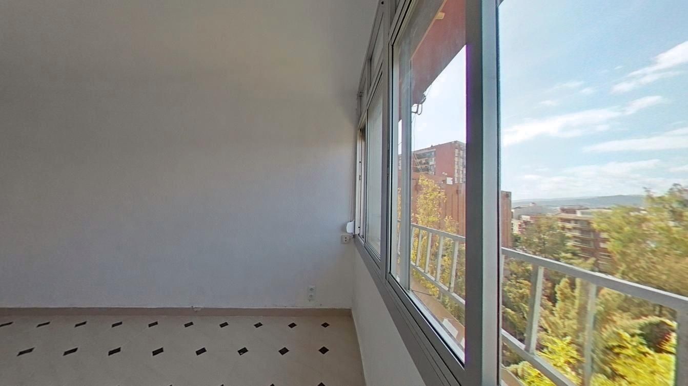 Bedroom of Flat for sale in Cornellà de Llobregat  with Oven