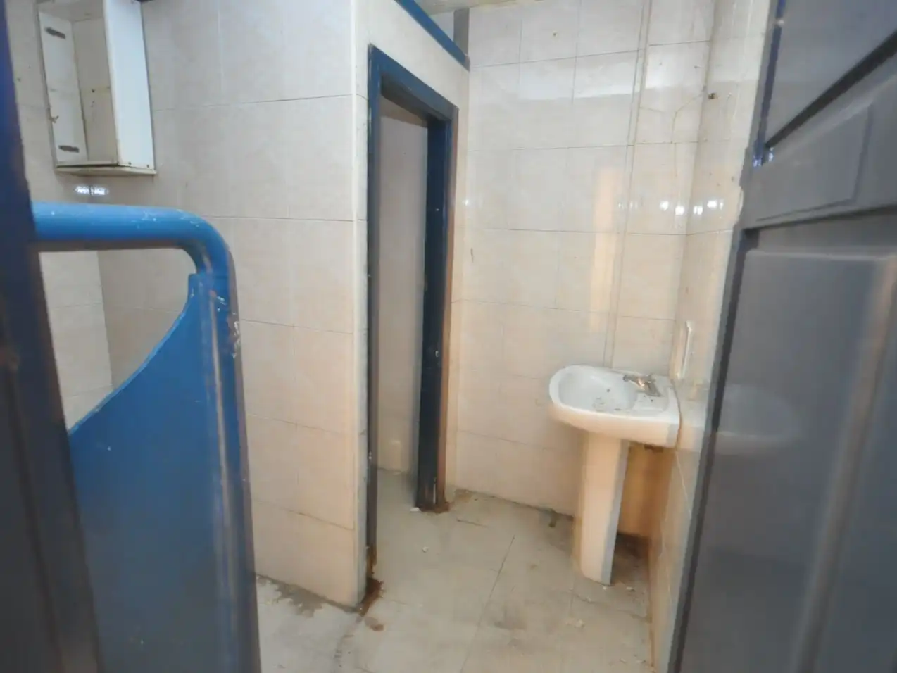 Bathroom of Commercial properties for rent in Muros  with Terrace