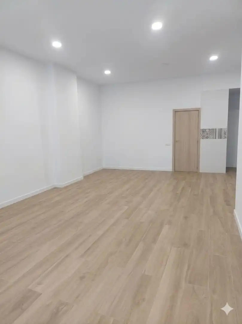 Flat for rent in El Prat de Llobregat  with Oven