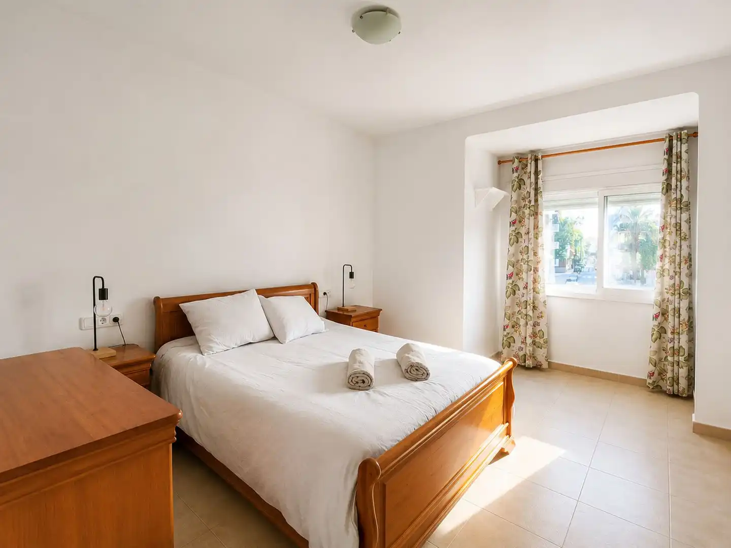 Habitación de Casa o chalet en venta en Vilanova i la Geltrú con Aire acondicionado, Calefacción y Terraza