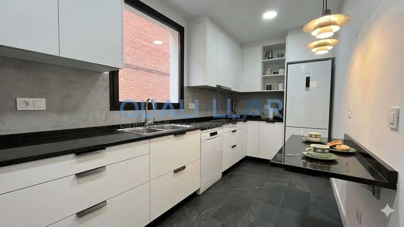 Kitchen of Houses for sale in Sant Feliu de Llobregat  with Terrace