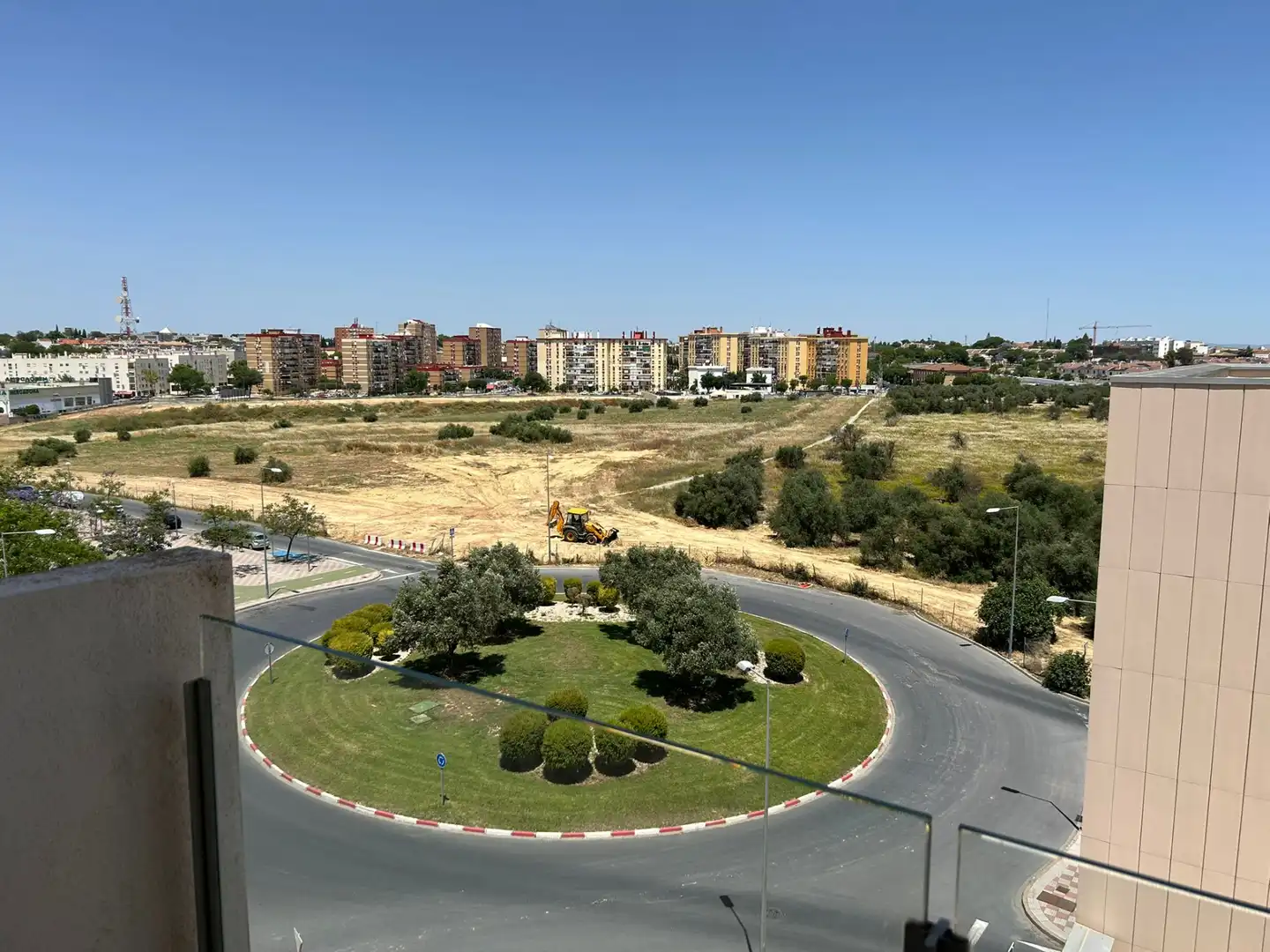 Vista exterior de Piso en venta en Tomares con Aire acondicionado, Terraza y Amueblado