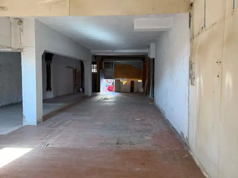 Geschaftsraum zur Miete in Lleida mit Alarm