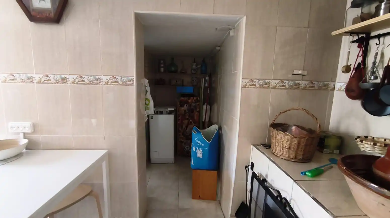 Cuina de Casa adosada en venda en Grajal de Campos amb Calefacció i Moblat
