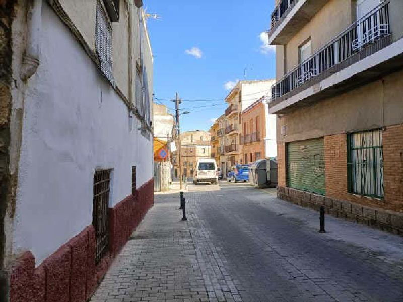Vista exterior de Residencial en venda en Linares