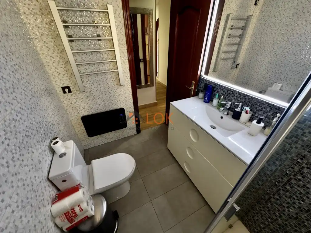 Bany de Pis en venda en Málaga amb Aire condicionat i Terrassa