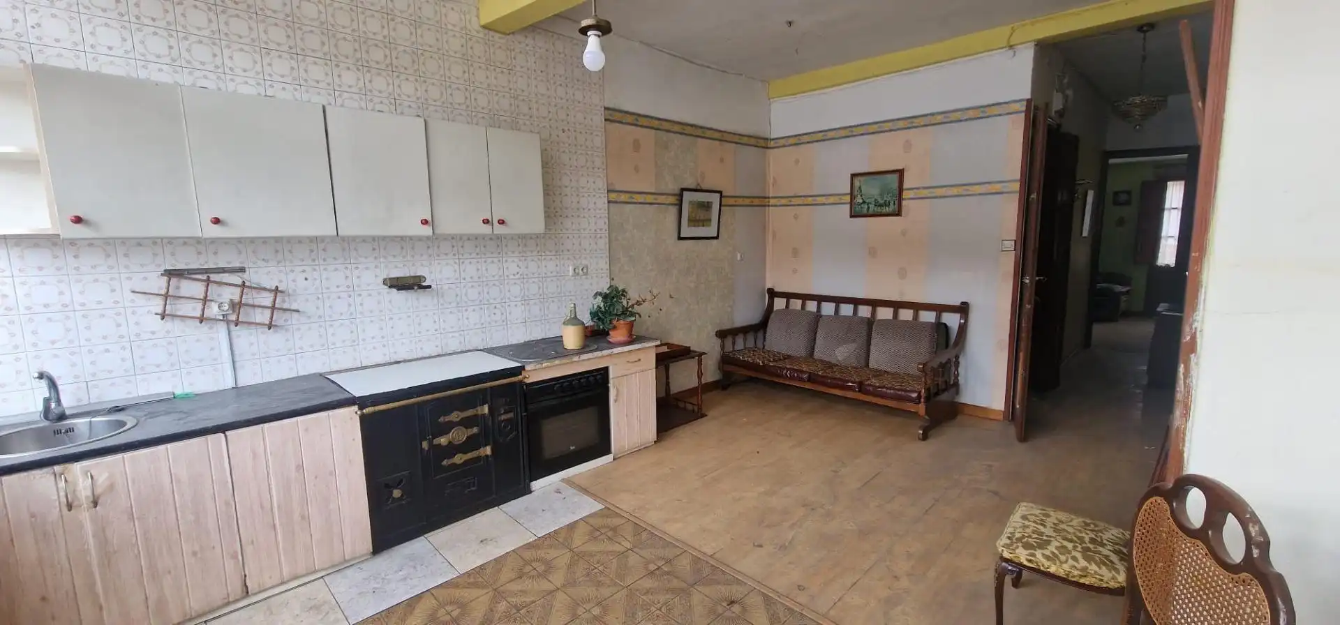 Cocina de Edificio en venta en Lena