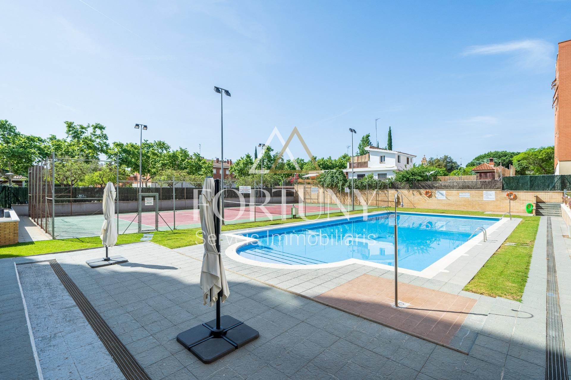 Flat for sale in  ANTONI ISERN, Ponent