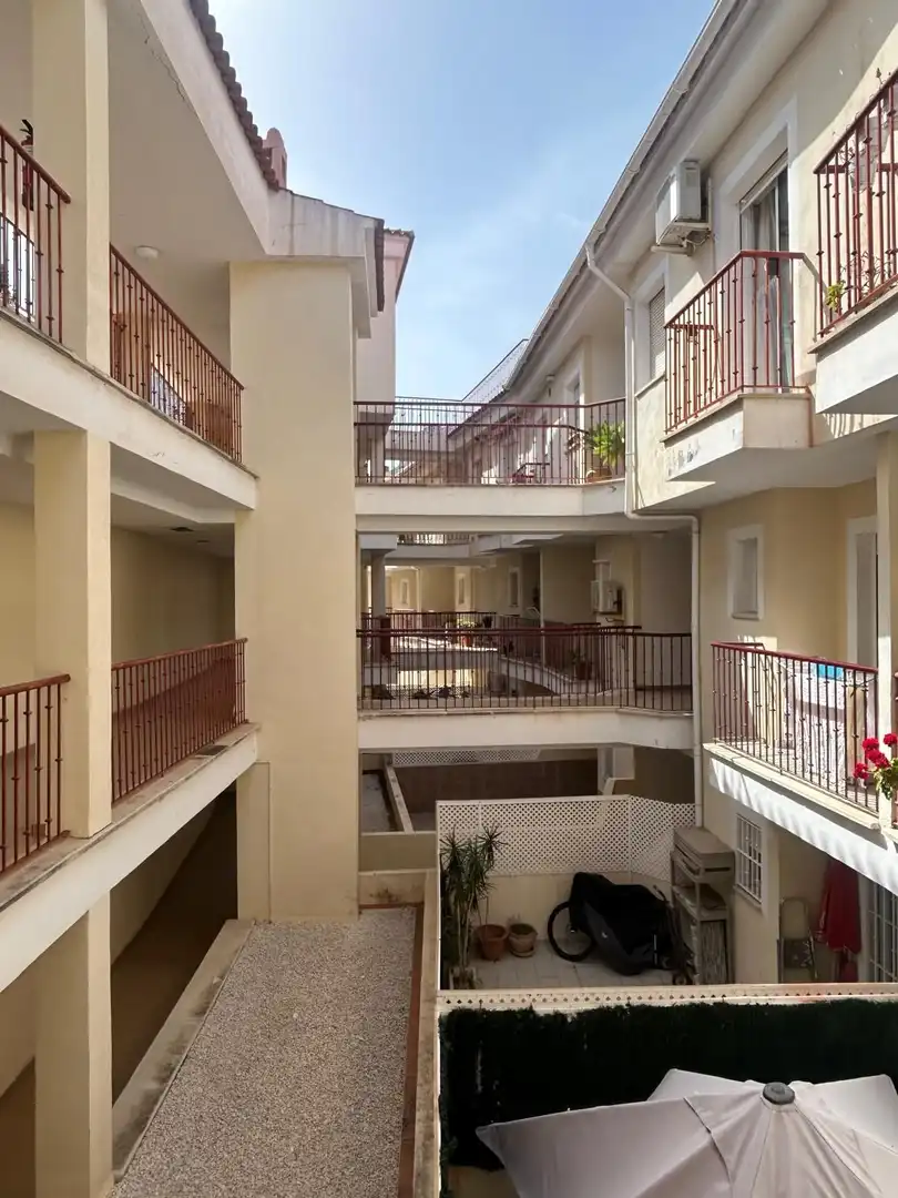 Außenansicht von Wohnungen zum Verkauf in Calpe / Calp mit Terrasse