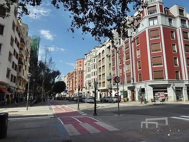 Individual en venta en Indautxu, imagen 2