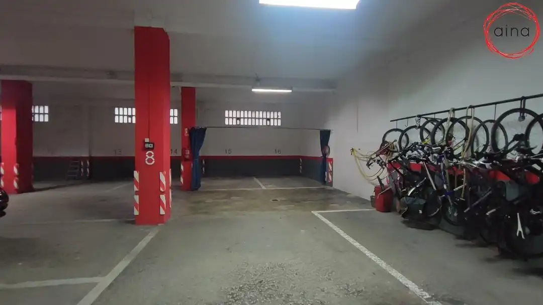 Aparcament de Garatge en venda en  Pamplona / Iruña