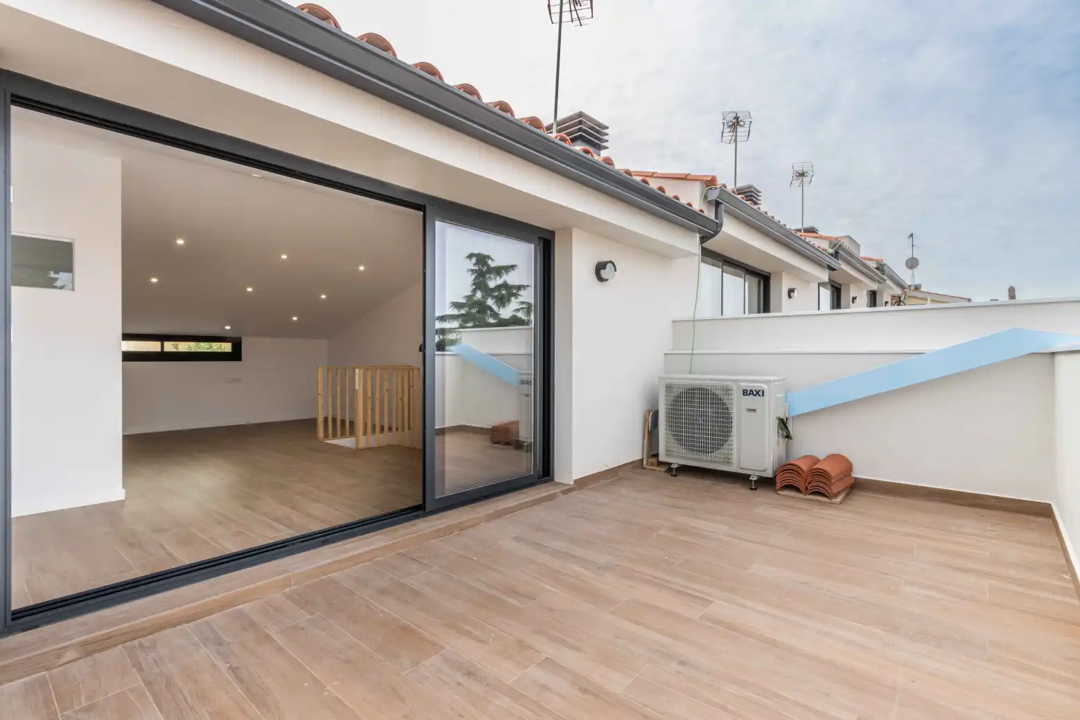 Terrassa de Casa o xalet en venda en Terrassa amb Aire condicionat, Calefacció i Terrassa