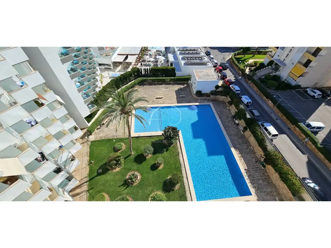 Piscina de Estudio de alquiler en Calvià con Aire acondicionado, Terraza y Amueblado