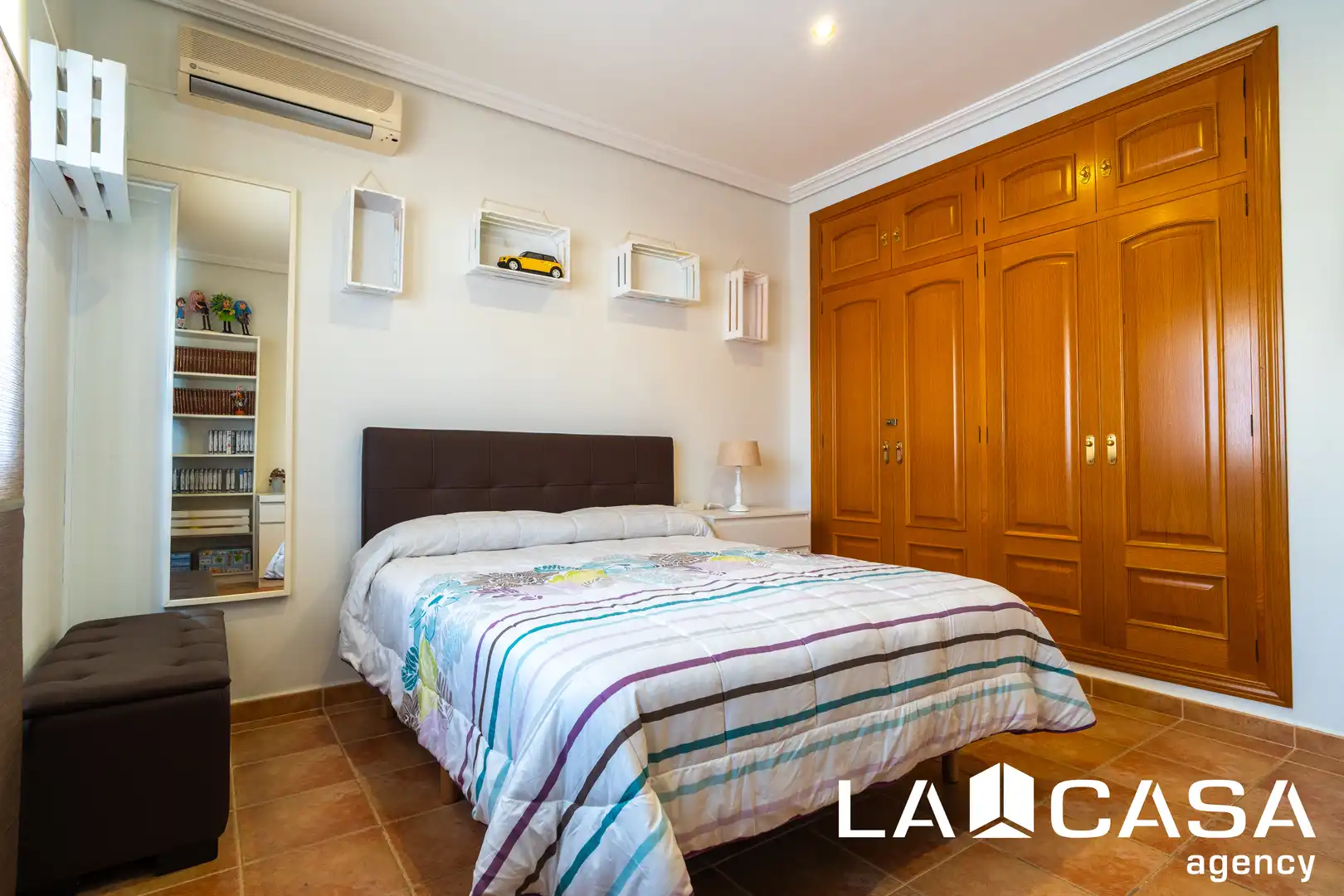 Chalet con piscina en venta en Cerros de Montequinto, imagen 17