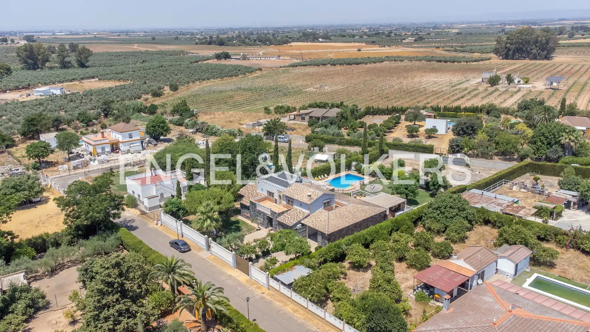 Casa o chalet en venta en Carmona con Aire acondicionado, Calefacción y Jardín privado