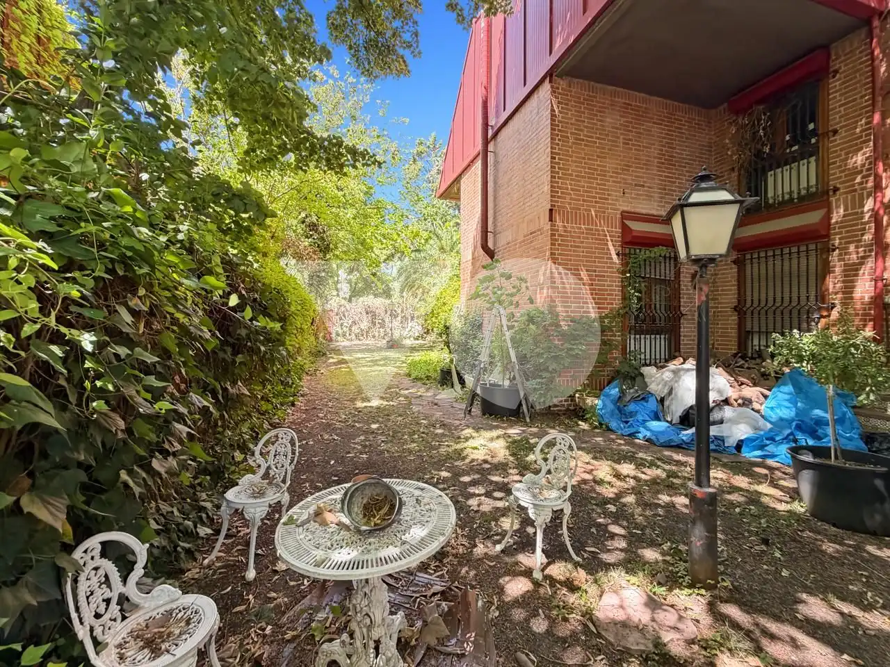 Terrassa de Casa o xalet en venda en Madrid amb Calefacció, Jardí privat i Parquet