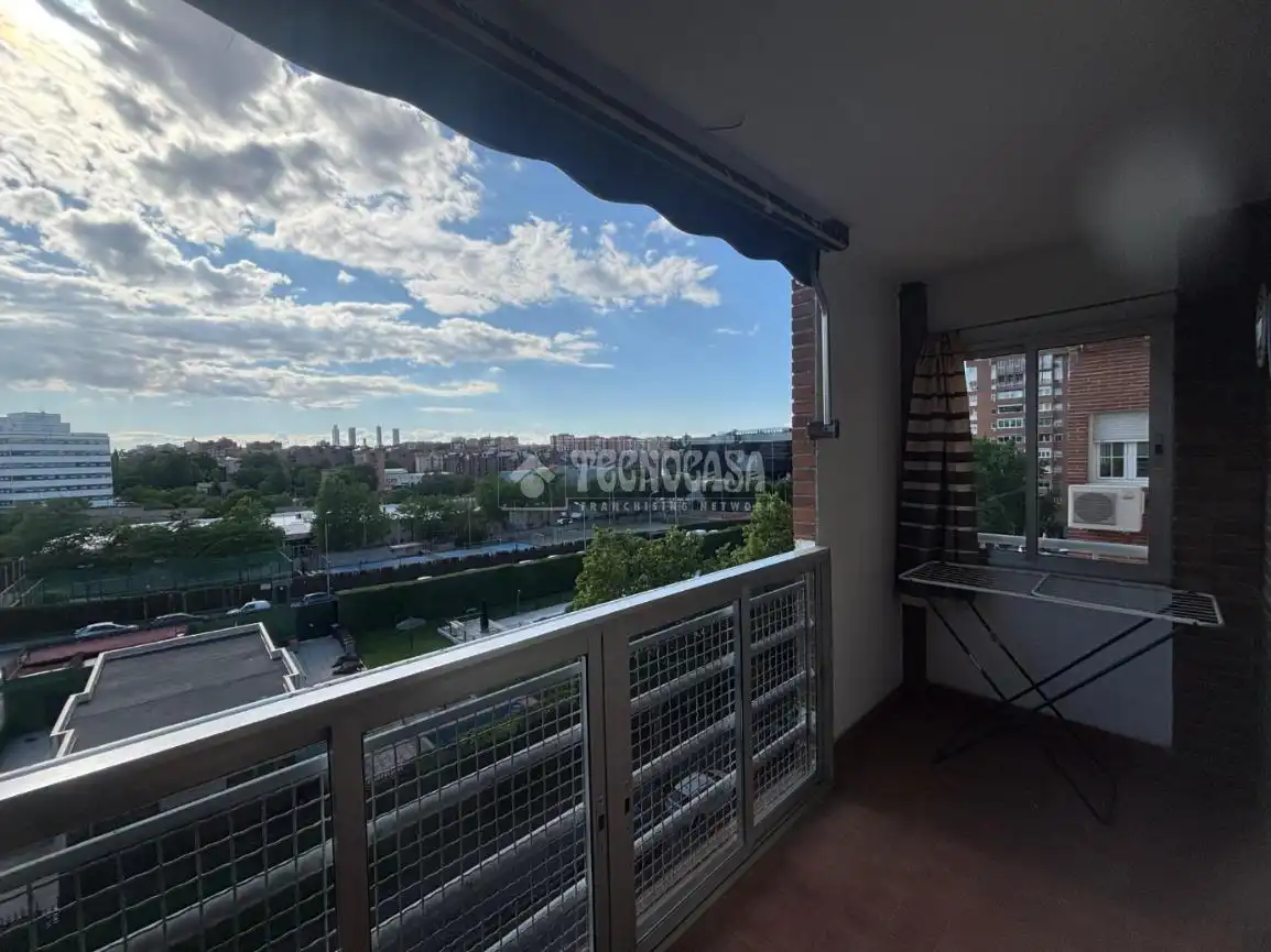 Terraza de Piso en venta en Madrid