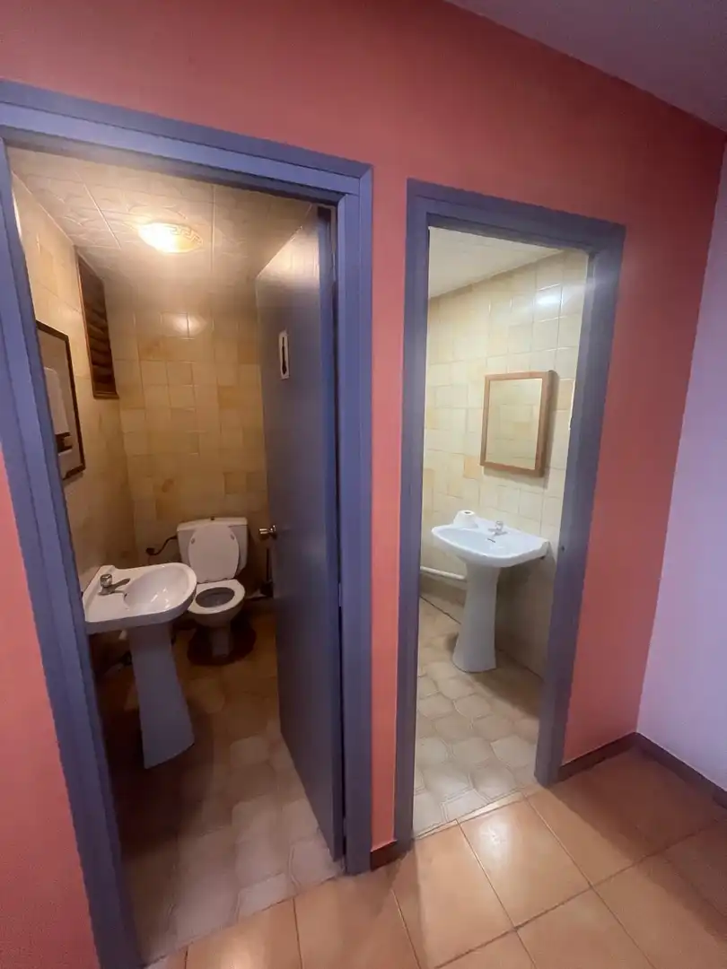 Baño de Local en venta en Vilalba dels Arcs