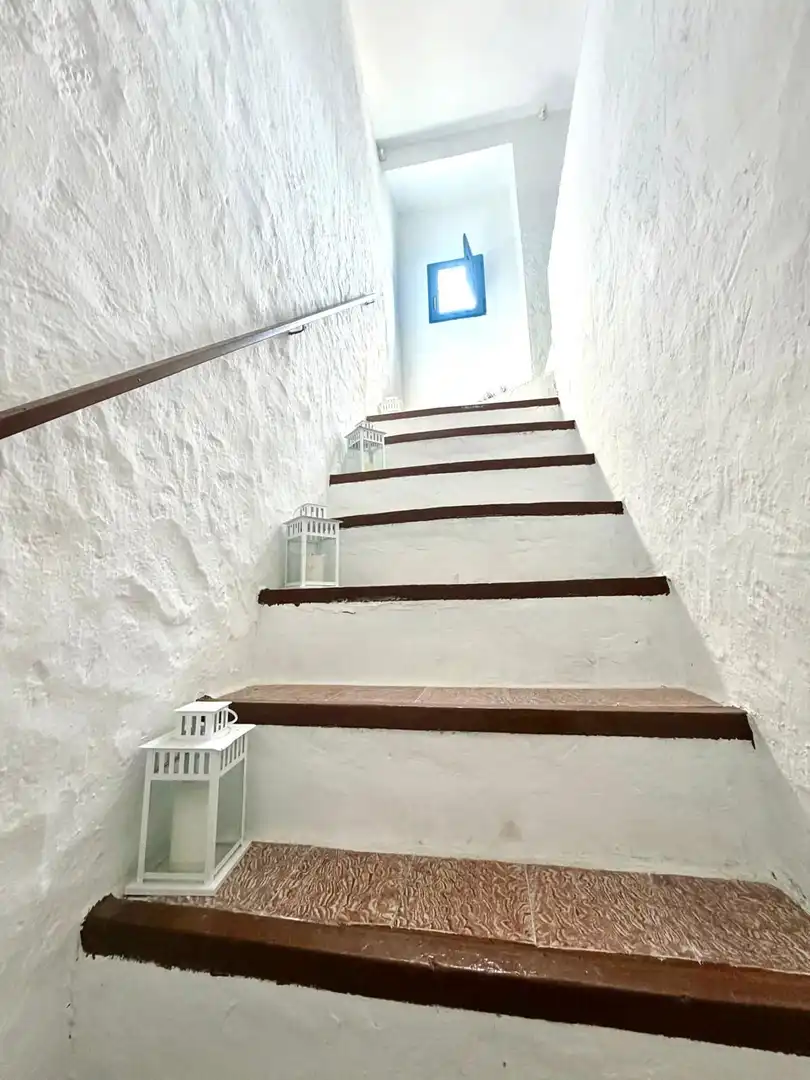 Houses for sale in Iznájar  with Terrace and Furnished