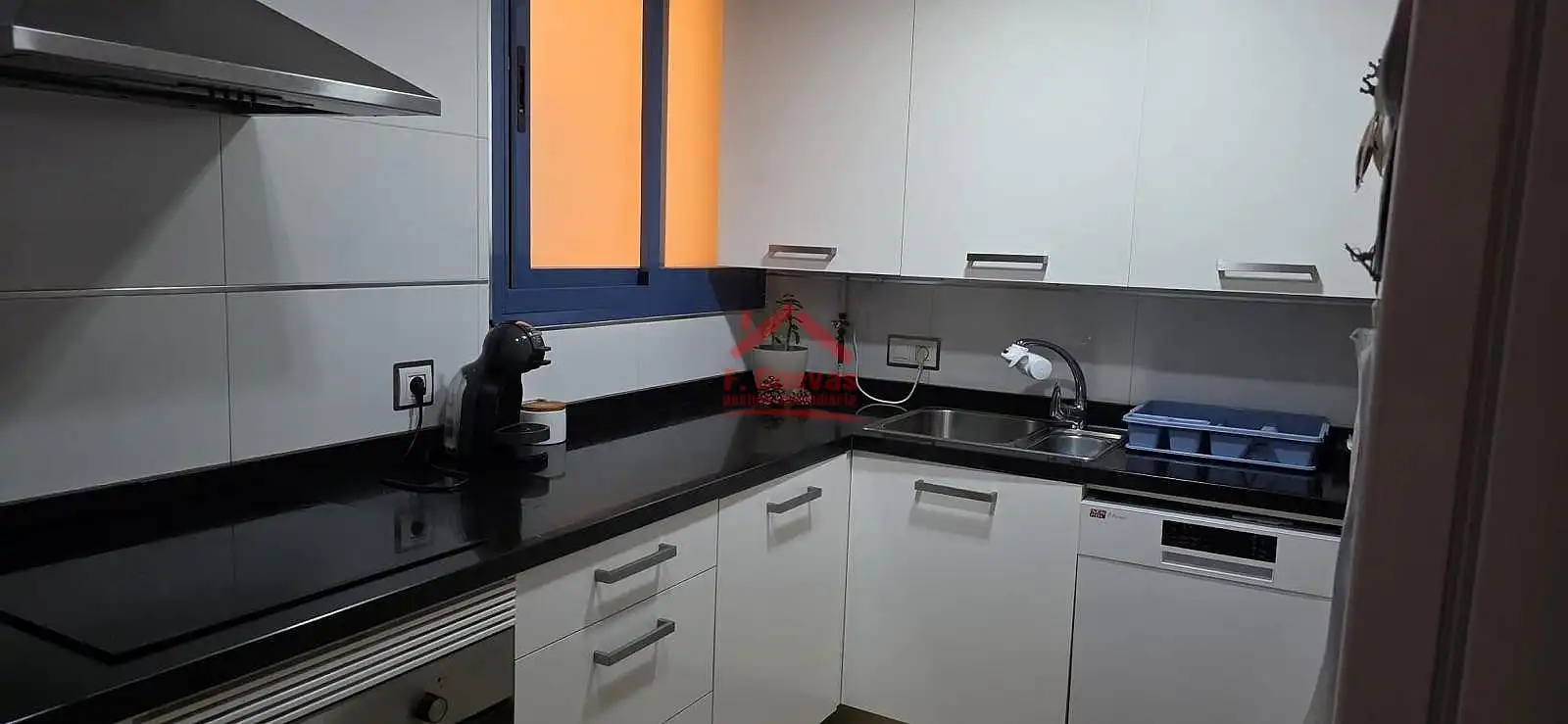 Cuina de Apartament en venda en Vélez-Málaga amb Terrassa