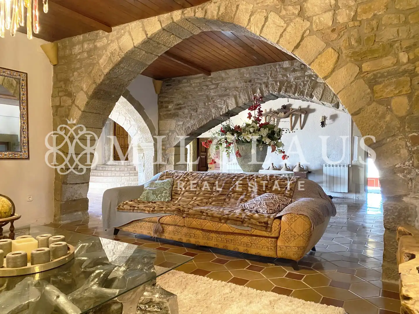 Sala d'estar de Finca rústica en venda en Talamanca amb Aire condicionat, Calefacció i Jardí privat