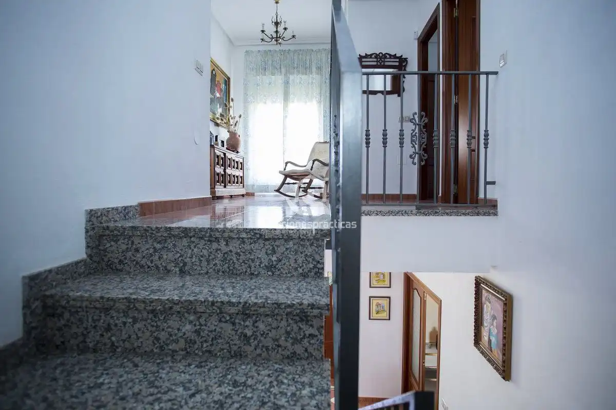 Villa con terrazza in vendita a Fuerte del Rey, imagen 22
