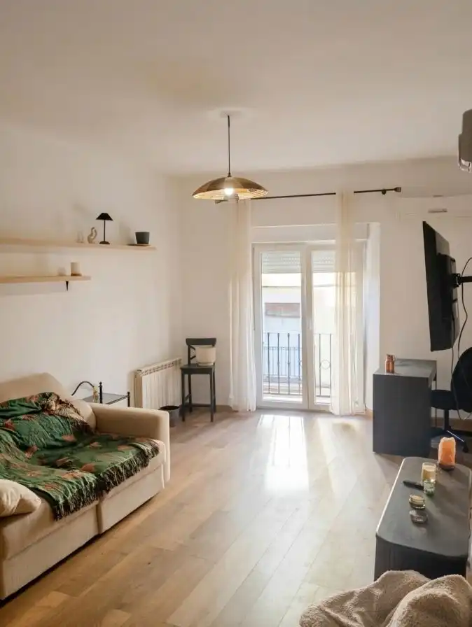 Wohnung mit Balkon zur Miete in Casco Antiguo, imagen 2
