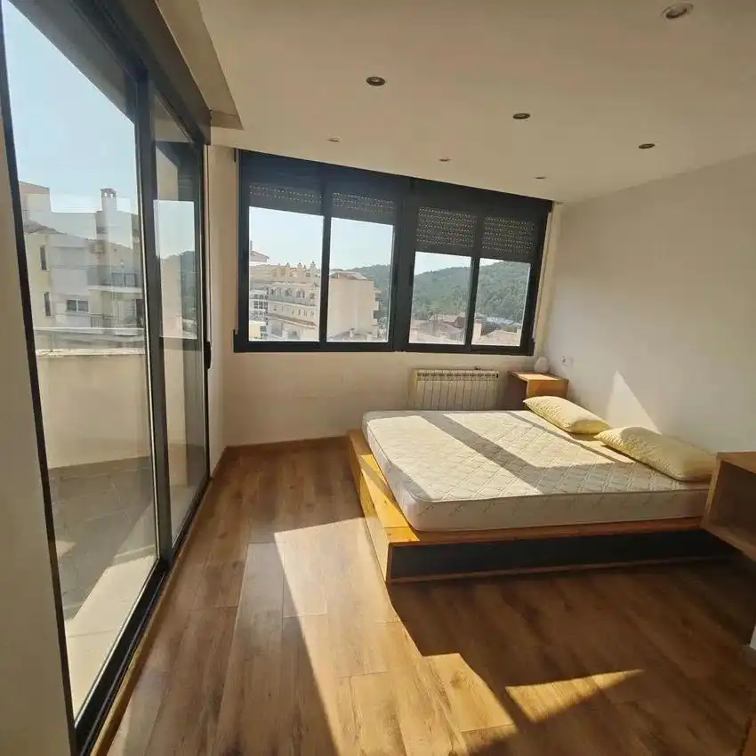Habitación de Ático en venta en Náquera con Jardín privado, Amueblado y Balcón