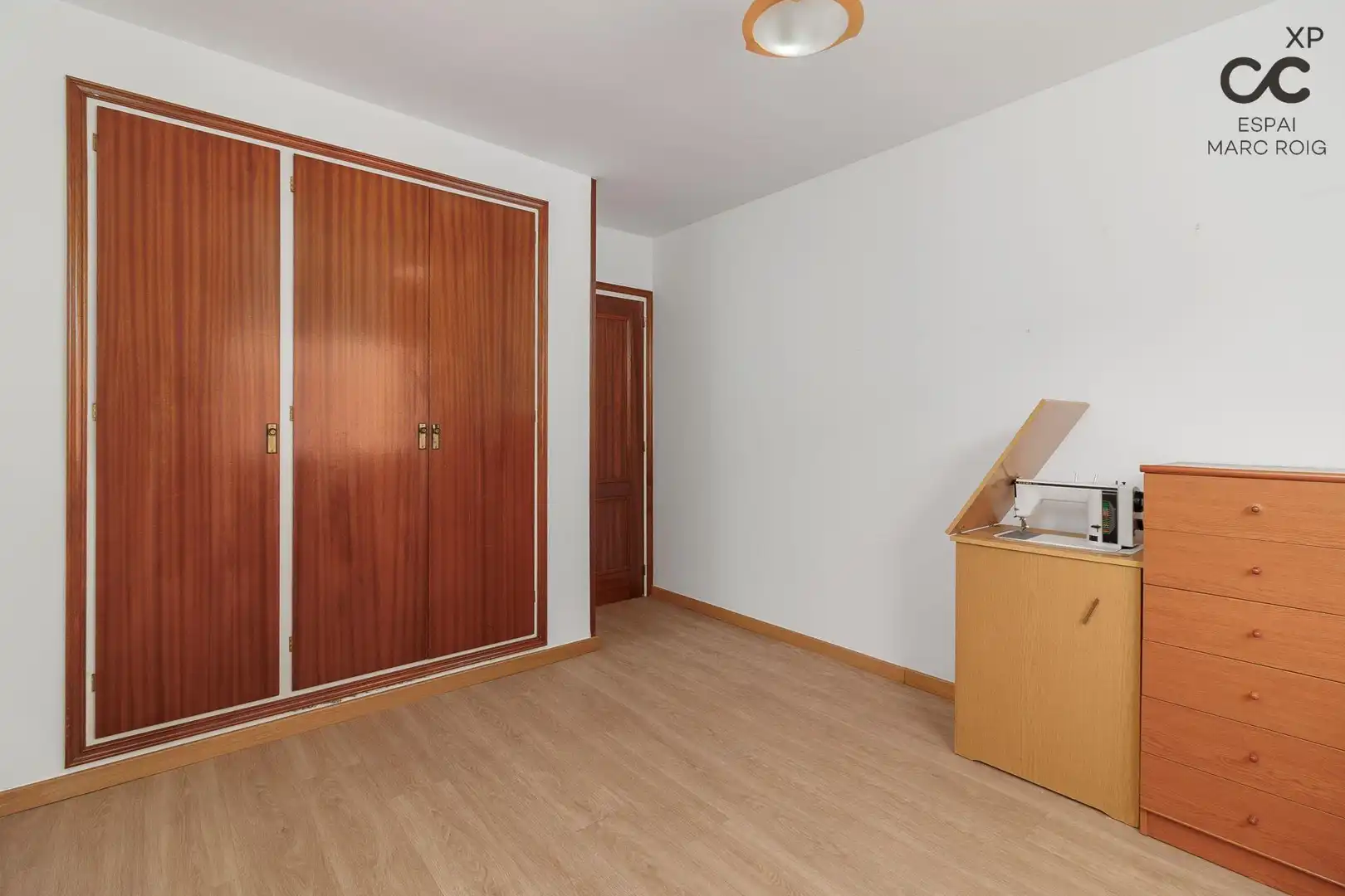 Schlafzimmer von Wohnung zum Verkauf in Figueres mit Heizung, Parkett und Abstellraum
