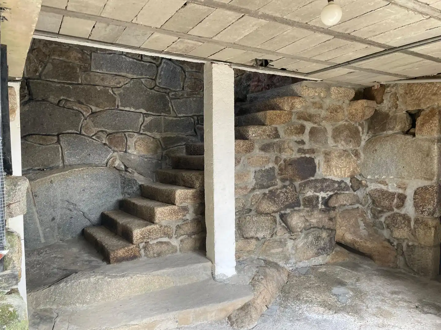 Finca rústica en venda en A Arnoia amb Traster, Moblat i Balcó