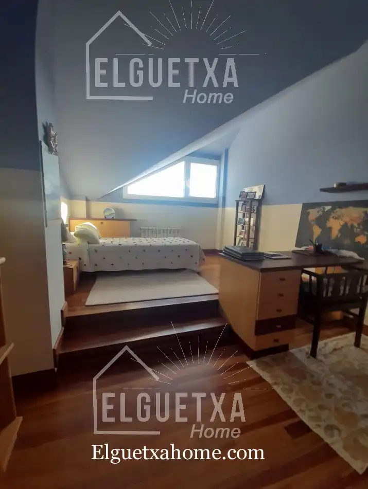 Habitación de Casa adosada en venta en Plentzia con Calefacción, Jardín privado y Terraza