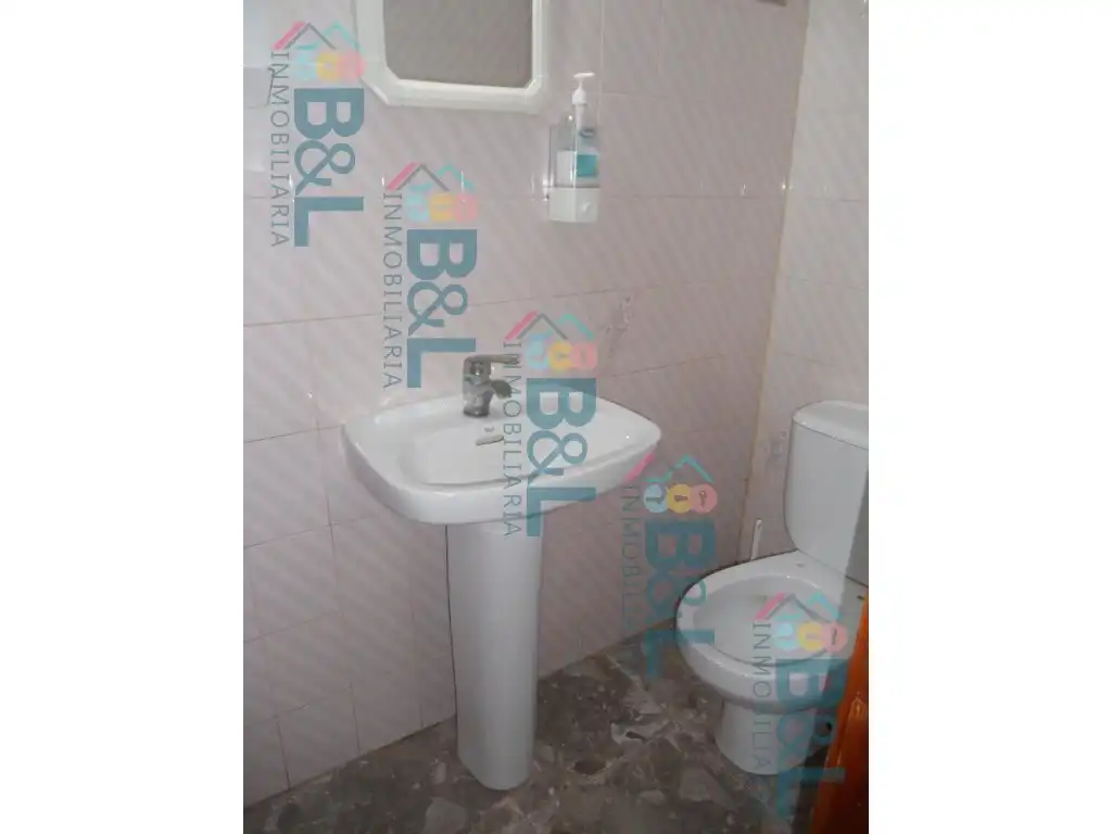 Bany de Local en venda en Rosal de la Frontera amb Aire condicionat