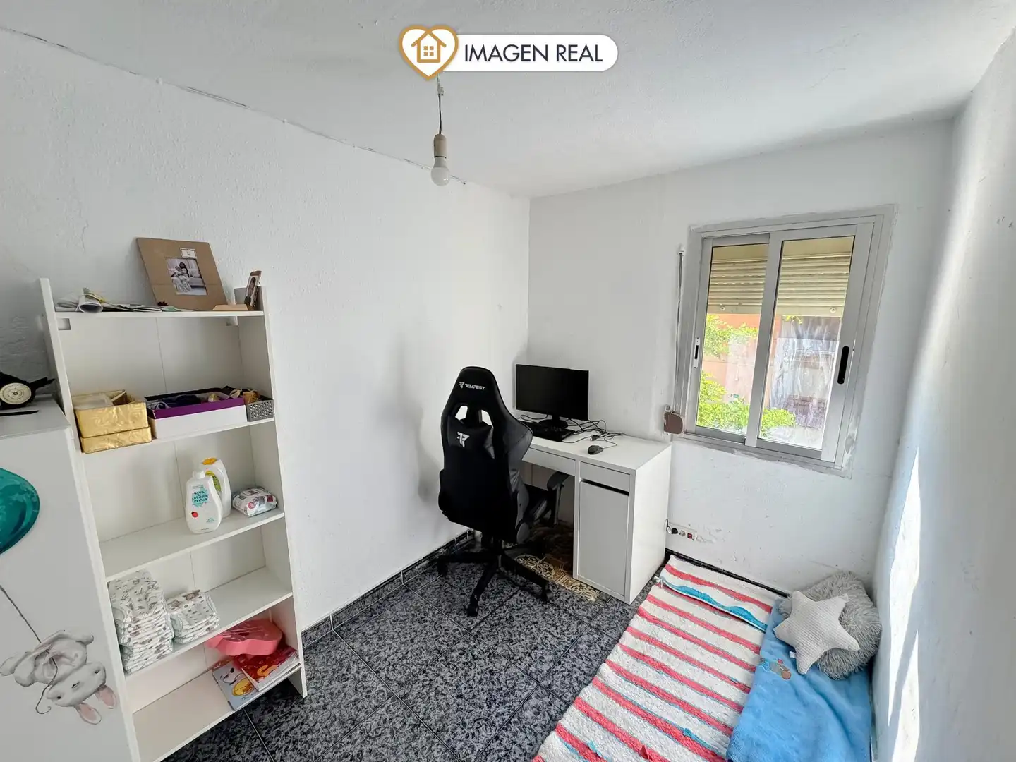 Bedroom of Flat for sale in Terrassa  with Furnished, Oven and Washing machine