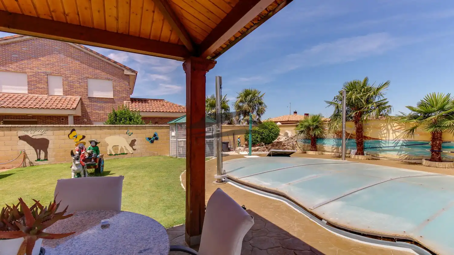 Detached house with pool for sale in Puente romano, imagen 57