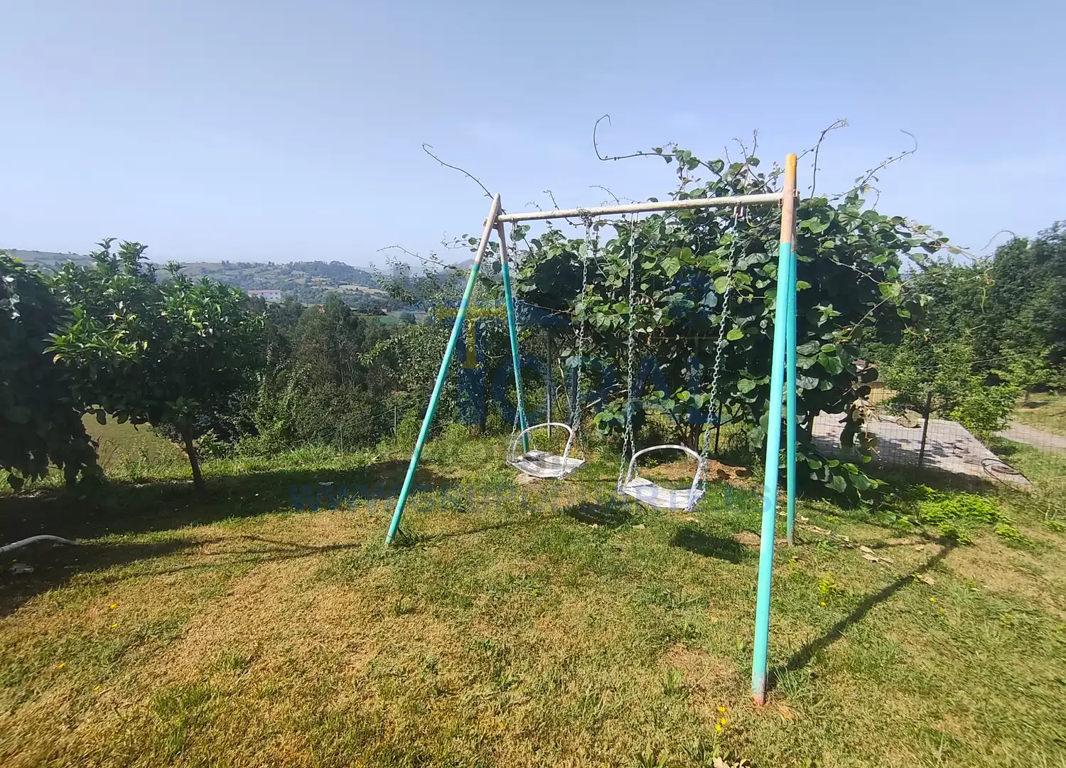 Jardí de Casa o xalet en venda en Siero amb Calefacció, Jardí privat i Parquet