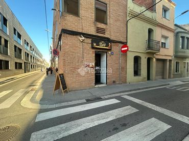 Local commercial à vendre à Centre - Sant Oleguer