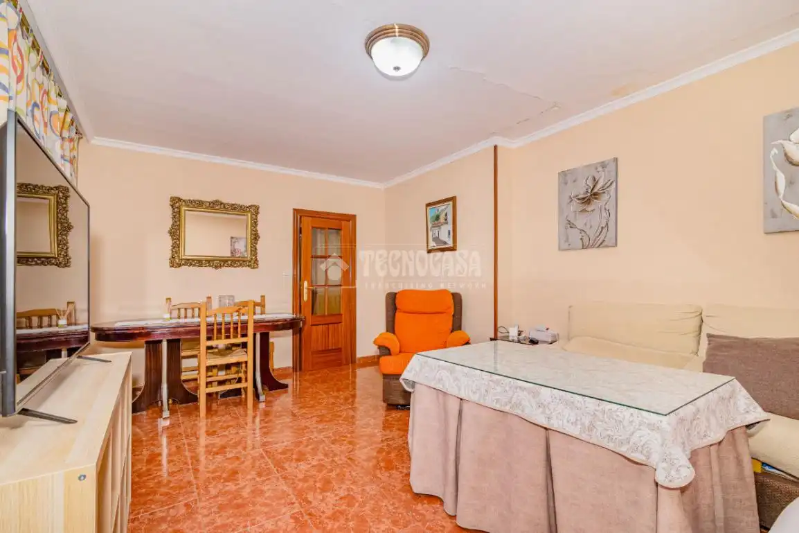 Habitación de Casa adosada en venta en Alhendín