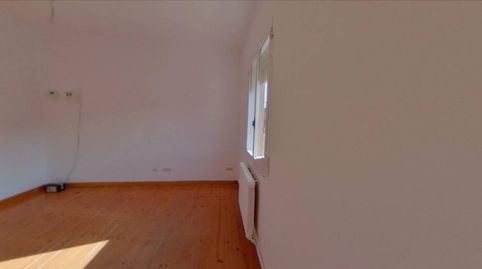 Foto 2 de Piso en venta en Calle Santa Engracia, Buztintxuri, Pamplona / Iruña