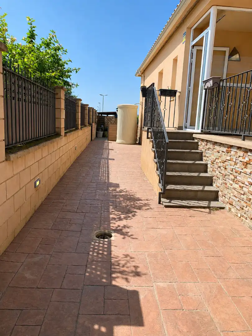 Terrassa de Casa o xalet en venda en Sant Climent Sescebes amb Aire condicionat, Calefacció i Jardí privat