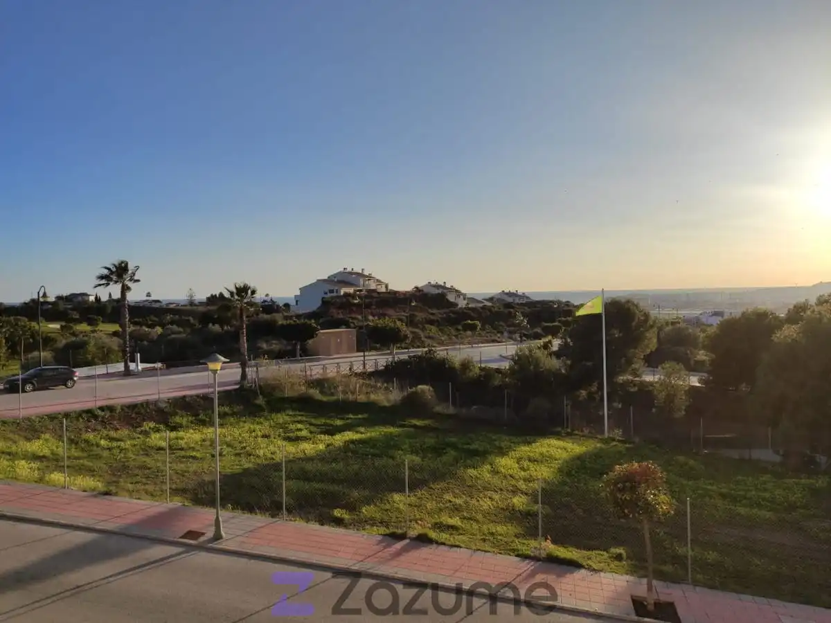 Vista exterior de Pis de lloguer en Vélez-Málaga amb Aire condicionat, Calefacció i Jardí privat