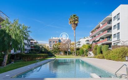 Piscina de Pis en venda en Sitges amb Aire condicionat i Terrassa