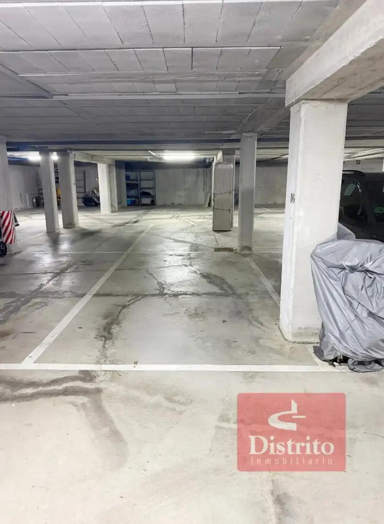 Parkplatz von Wohnung zur Miete in Ribamontán al Mar mit Heizung, Abstellraum und Möbliert