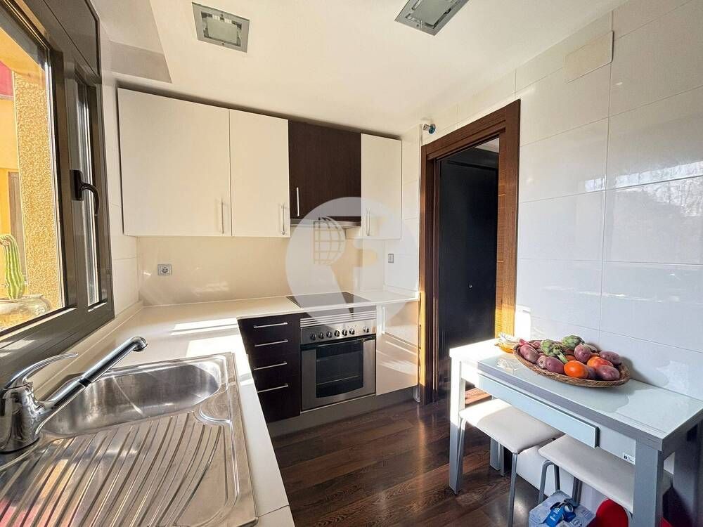 Kitchen of Duplex for sale in Santa Eulàlia de Ronçana  with Air Conditioner, Heating and Terrace