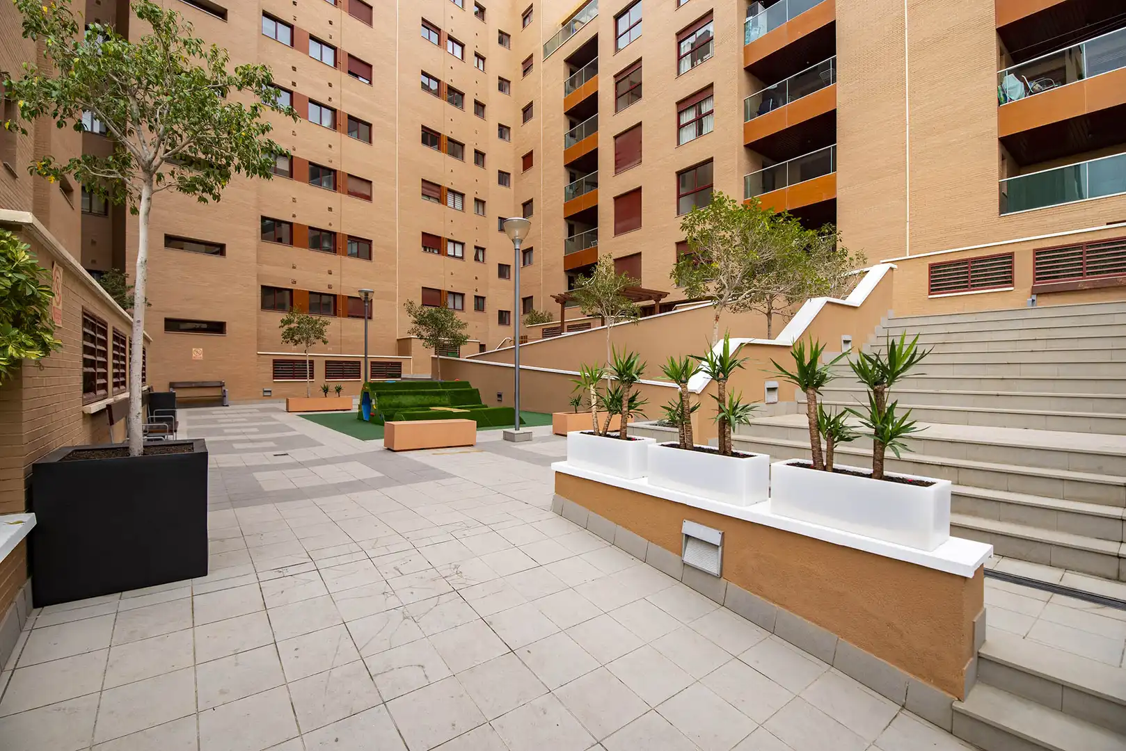 Terrassa de Pis en venda en Almería amb Aire condicionat, Terrassa i Traster