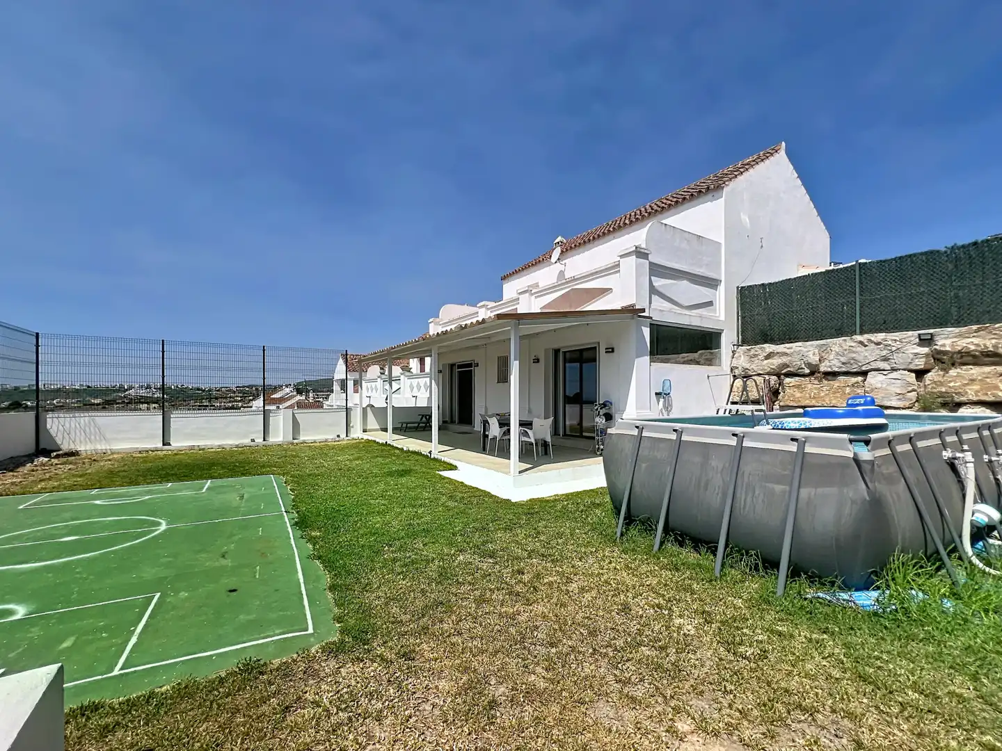Jardí de Casa o xalet en venda en Casares amb Aire condicionat, Jardí privat i Terrassa